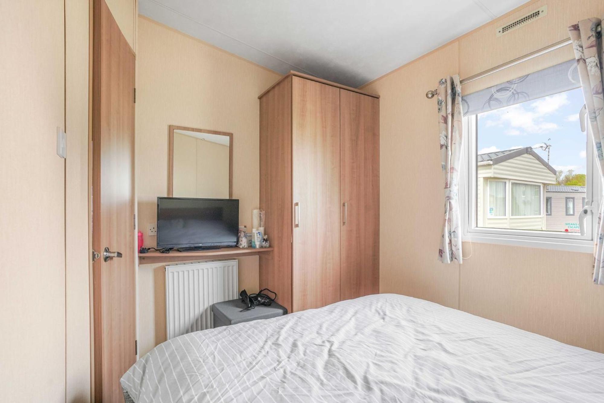 Sunscape Lodge Corton  Eksteriør billede
